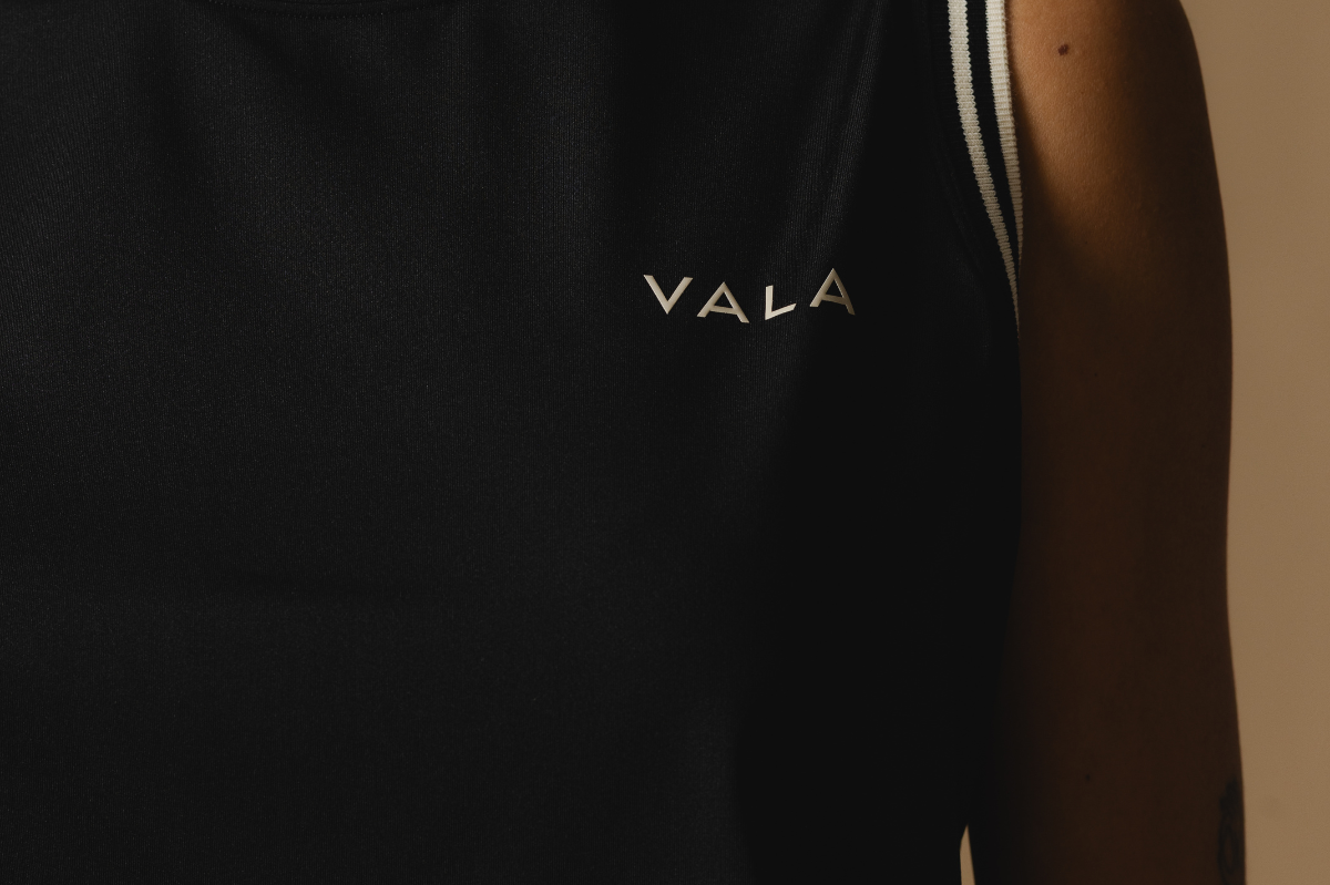 Black Carly Tank - Details