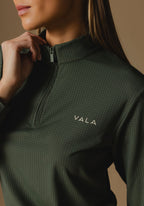 Olive Elsa Mesh L/S Zip - Close-up Zipper
