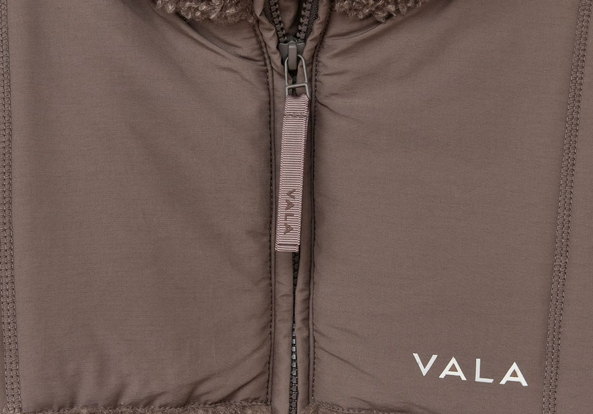 Milla Sherpa Quilted Jacket in Taupe – Front Logo and Zipper Detail