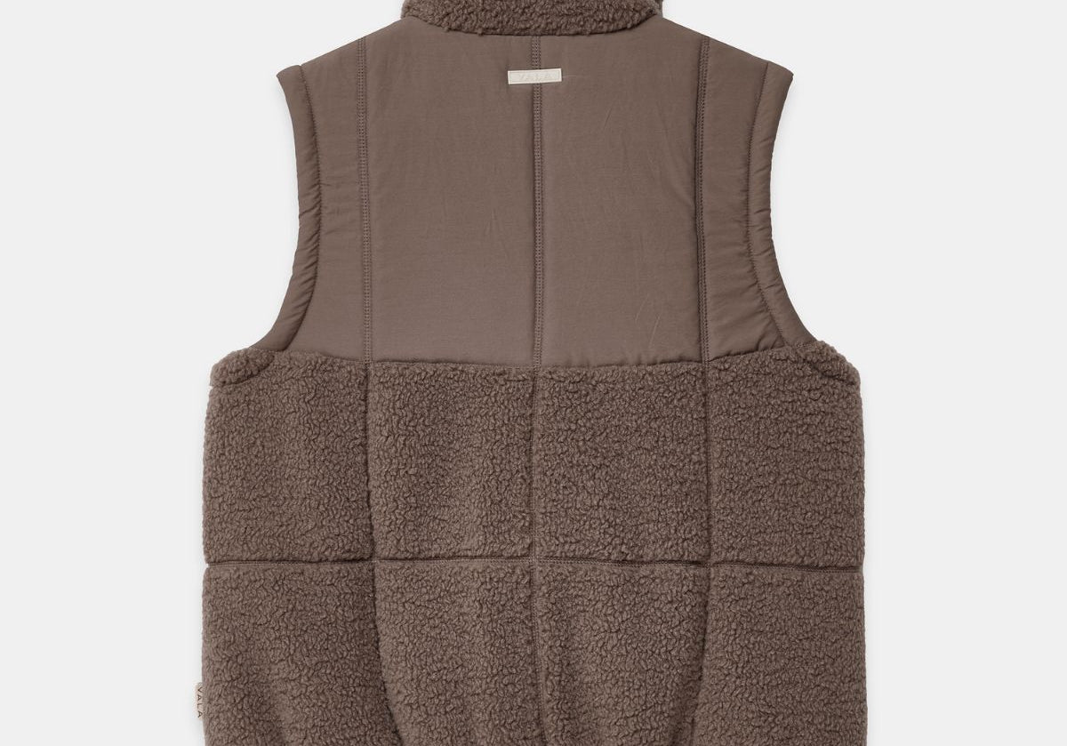 Milla Sherpa Quilted Vest in Taupe – Back View