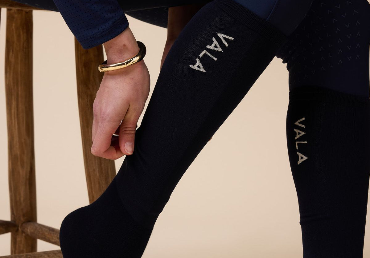 VALA Navy Socks Details