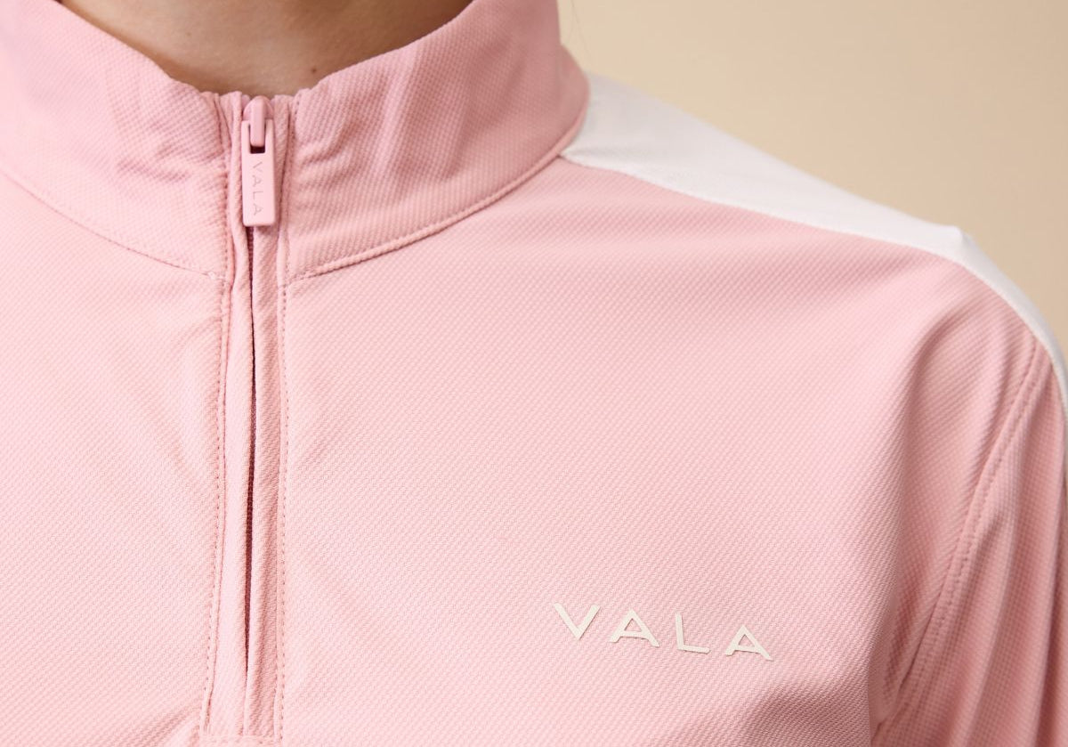 Sun Protection Shirt in Pastel Pink - Details