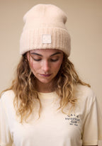 VALA Cosie Beanie Oat Front