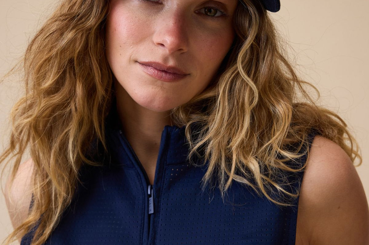 VALA Ascot Cap in Navy - Details